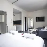 Marais Beaubourg 36quin 아파트 파리